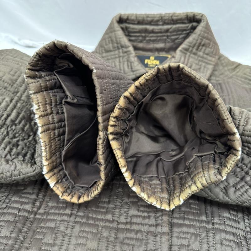 FENDI フェンディ コート一般 コート Coat ズッカ柄 FF ロゴ キルティング コート イタリア製 10101029｜istitch-store｜08