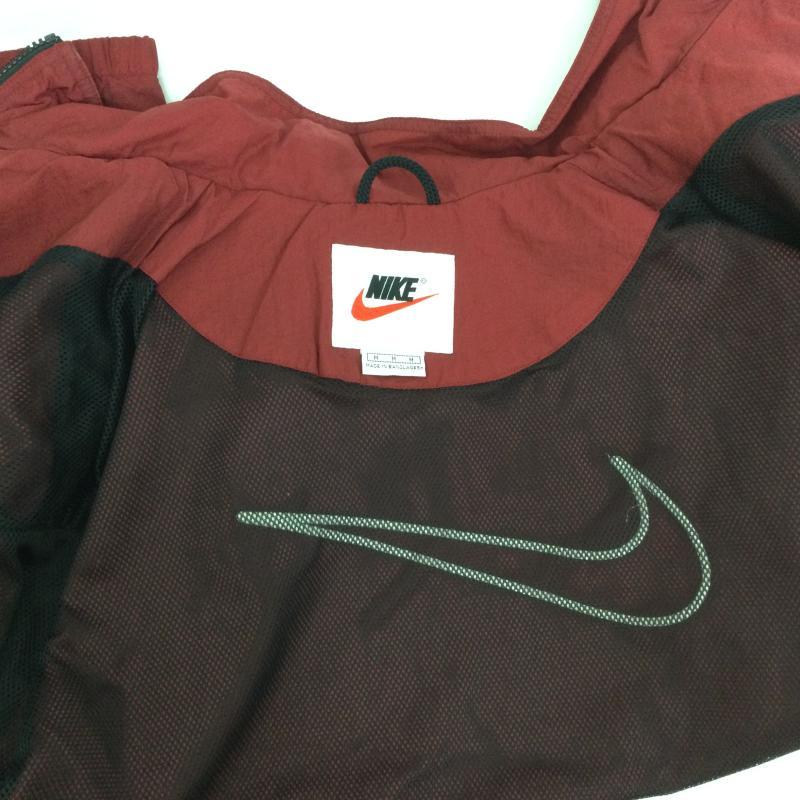 NIKE ナイキ ジャンパー、ブルゾン ジャケット、上着 Jacket