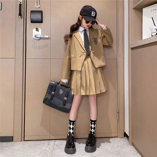スーツ 子供 女の子 4点セット 入学式 卒業式 発表会 プリーツ スーツ 子供 女の子 4点セット 入学式 卒業式 発表会 プリーツ