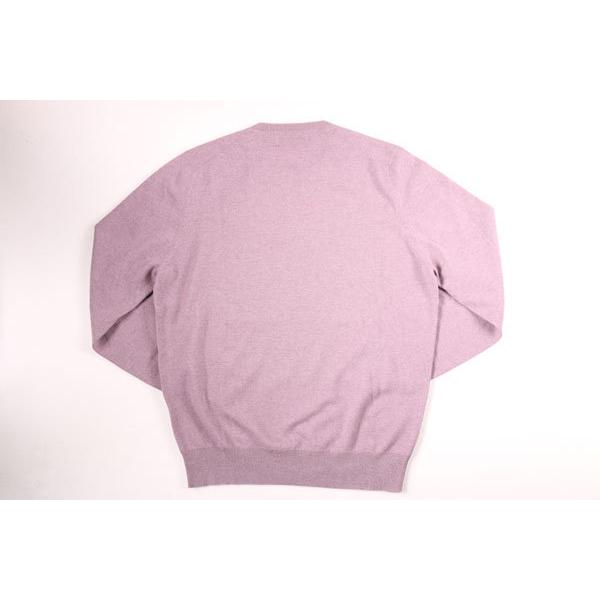BRUNELLO CUCINELLI（ブルネロクチネリ） 丸首セーター M2200100 パープル 54 19497pu 【W19506】     商品情報    世界中で非常に高く評価されているBRUNELLO CUCINELLIの丸首セーターになります。色目も素敵でシルエットも綺麗に仕上がって