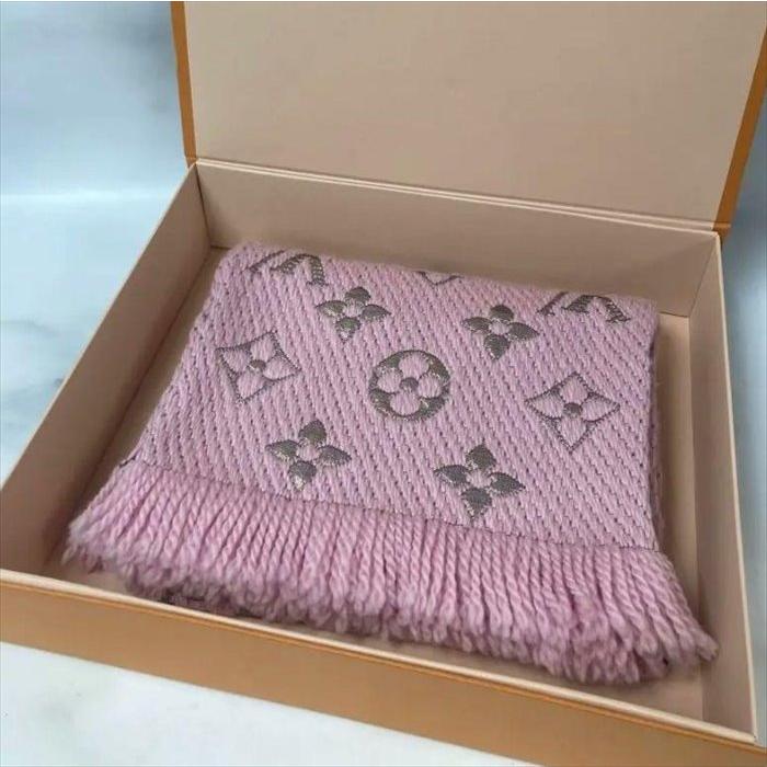 LOUIS VUITTON 【中古】 ルイヴィトン エシャルプ ロゴマニア LOUIS VUITTON 【中古】 ルイヴィトン エシャルプ ロゴマニア
