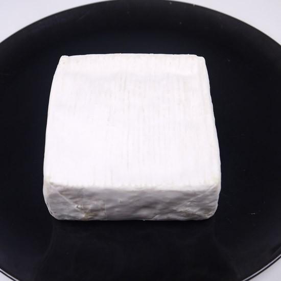 チーズ 白カビチーズ 代引き不可 フィオール ディ マーゾ 開店祝い ロビオーラ イタリア産 カプラ 280g