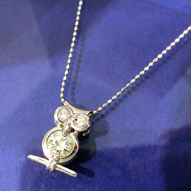 プレゼント ネックレス プラチナ PT ダイヤモンド フクロウ ペンダント 4月誕生石 縁起 宝石 梟 ふくろう 不苦労 幸運 (p10)の画像
