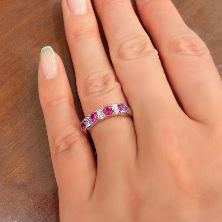 プラチナ900 石付きリング クリスマス プレゼント 指輪 プラチナ ルビー 7月誕生石 PT900