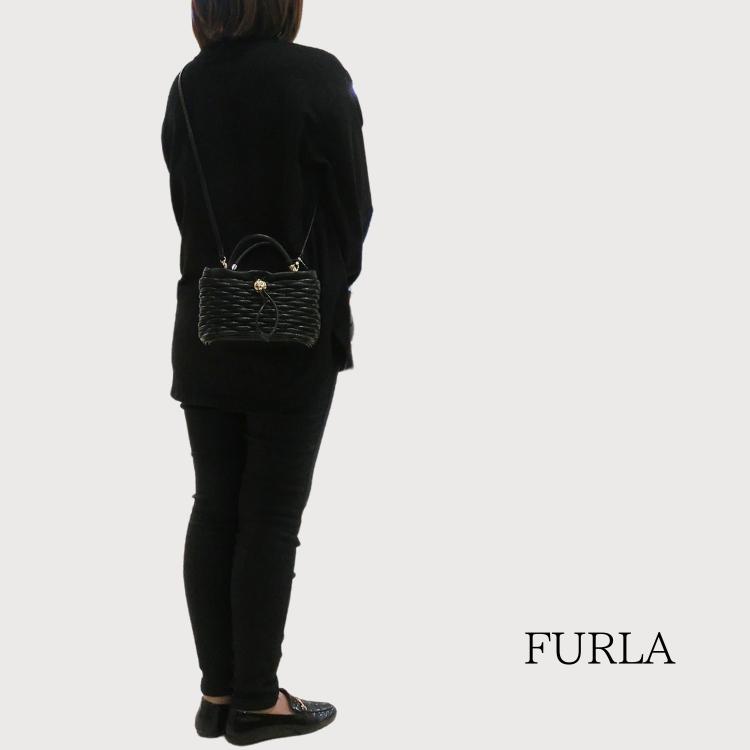 FURLA（フルラ） プレゼント ショルダーバッグ ハンドバッグ 2way