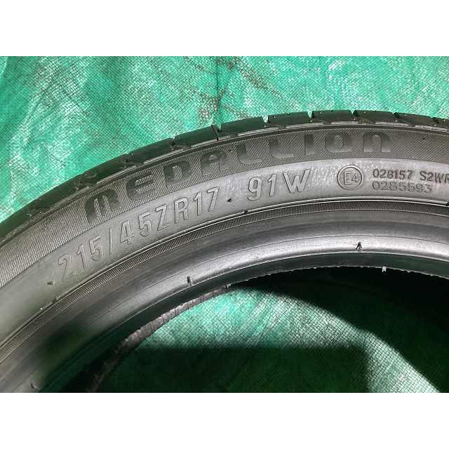 CST メダリオン MD-A1 215/45R17 2021年製×1本 2022年製×3本 夏 CST メダリオン MD-A1 215/45R17 2021年製×1本 2022年製×3本 夏