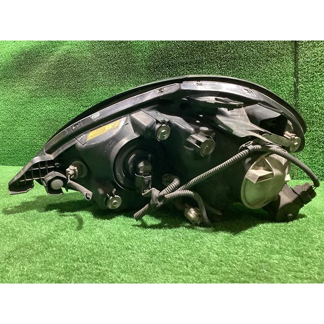 トヨタ（TOYOTA） JCG15 ブレビス HIDヘッドランプ ヘッドライト