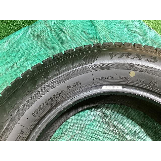 バリ山！スタッドレスタイヤ セット　ブリザックVRX3 175/70R14 21年製造 ブリザック VRX3 【新品国産車用 4穴100車】 スタッドレスタイヤ