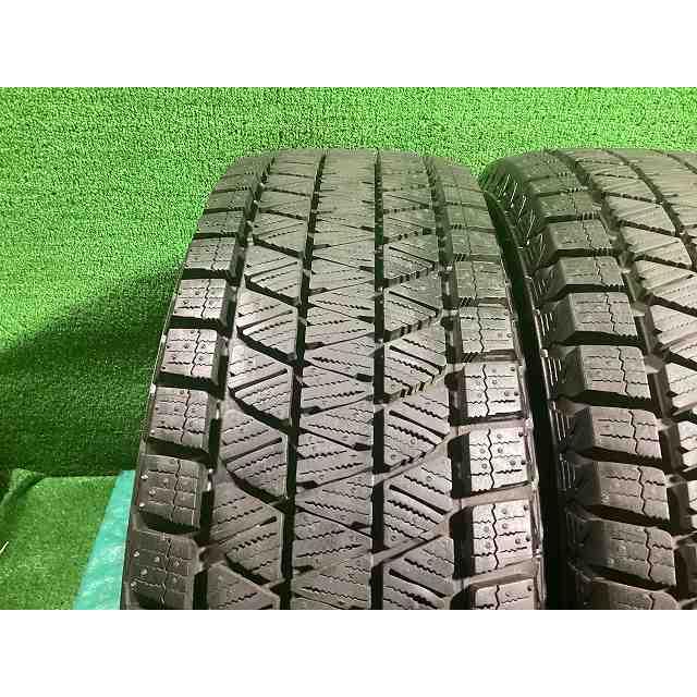 ブリザック DMーV3 BS ブリヂストン DM-V3 215/70R16 2023年製 冬  