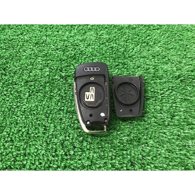 Audi（アウディ） スマートキー リモコンキー 3ボタン 赤ランプ点灯OK