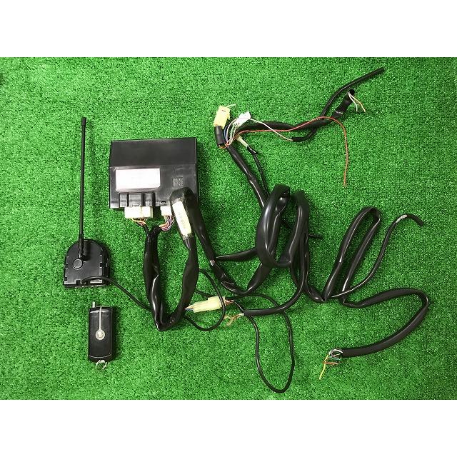 ダイハツ（DAIHATSU） エンジンスターター リモートスタート車載機