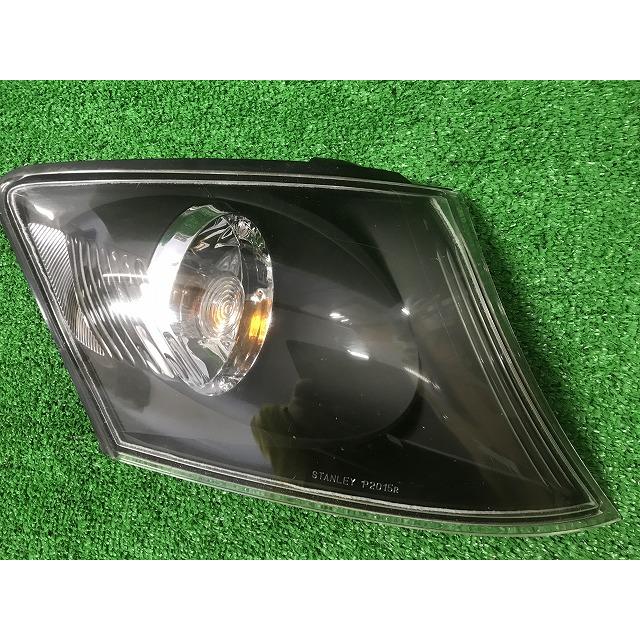 マツダ（Mazda） 純正 MPV LW3W コーナーランプ右 スタンレーP2015 