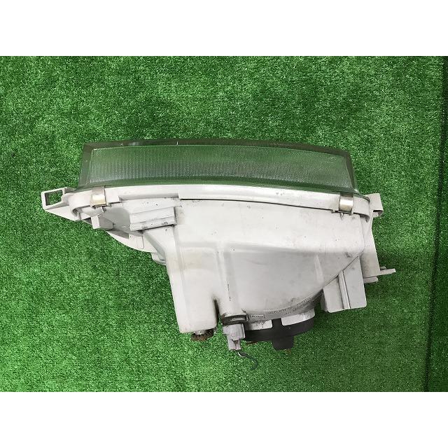 トヨタ（TOYOTA） ST198V カルディナバン ハロゲン ヘッドランプ