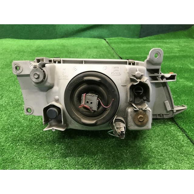 トヨタ（TOYOTA） ST198V カルディナバン ハロゲン ヘッドランプ