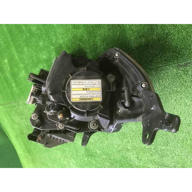 マツダ（Mazda） LY3P MPV HID ヘッドランプ ヘッドライト 左