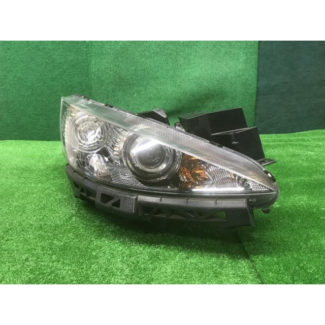 ビアンテ HID 左右 ヘッドライトSTANLEY P8161 HCHR-690 ビアンテ CCEAW HID ヘッドランプ ヘッドライト 右 スタンレーP8161