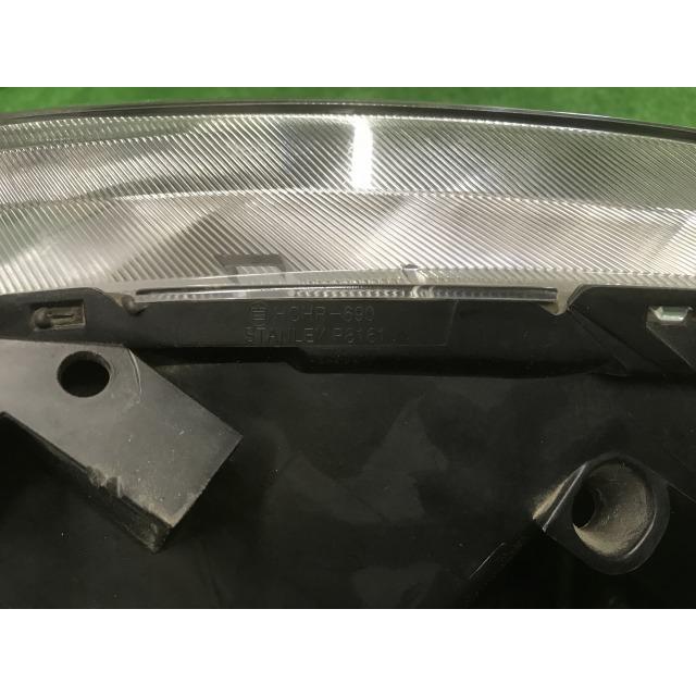 ビアンテ CCEAW HID ヘッドランプ ヘッドライト 右 スタンレーP8161