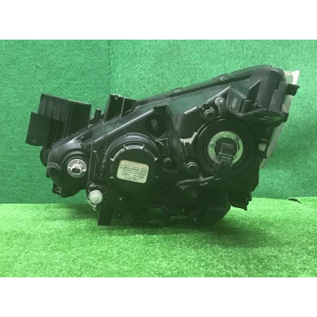 ビアンテ CCEAW HID ヘッドランプ ヘッドライト 右 スタンレーP8161
