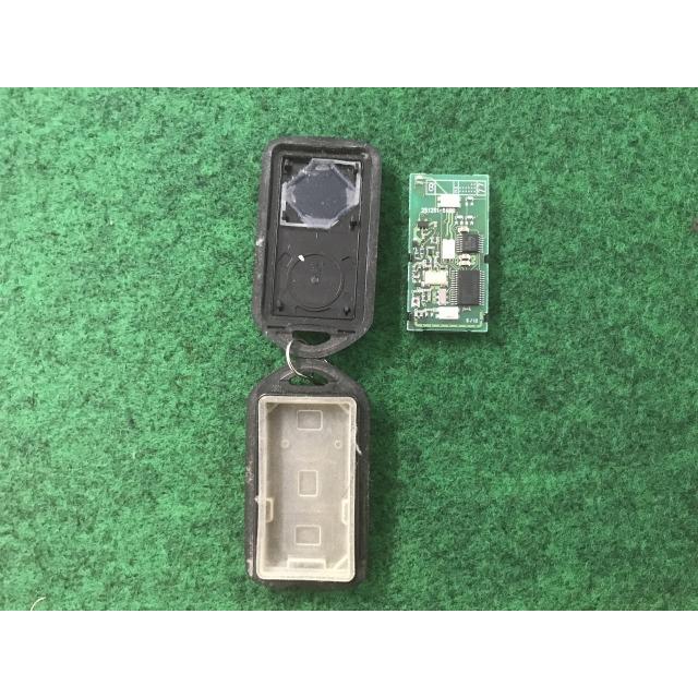 トヨタ（TOYOTA） 3ボタン リモコン スマートドアロック 1015 070622VA