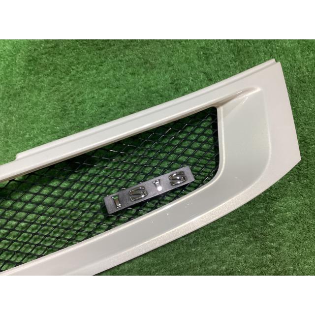 トヨタ（TOYOTA） ANM15G アイシス フロントグリル 1F-9 EM : Itami