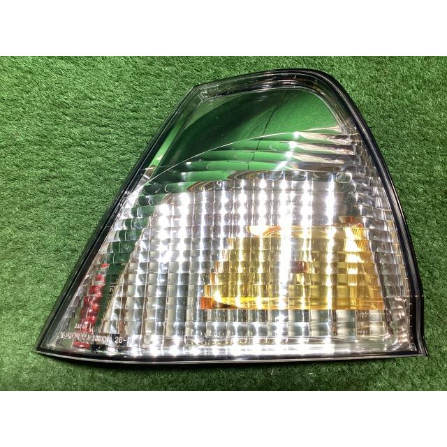 トヨタ（TOYOTA） KCH16W グランドハイエース コーナーランプ左 イチコ 