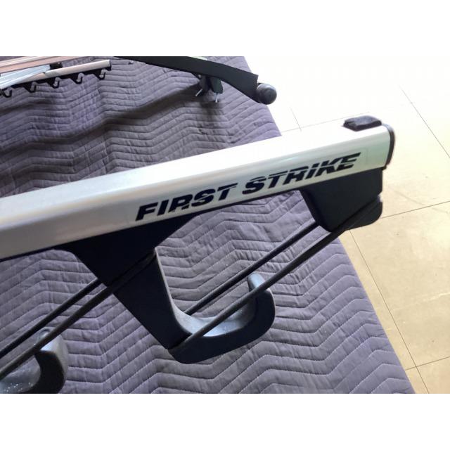 商品名: カーメイト ZR303　Firststrike 10ロッドホルダー 中古品 カーメイト（CARMATE） FIRST STRIKE ロッドホルダー ZR303 10本掛け