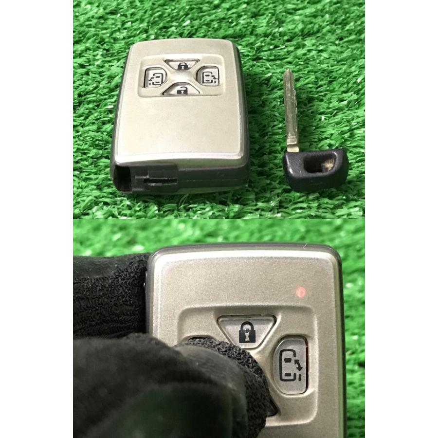 トヨタ（TOYOTA） 4ボタン スマートキー キーレスキー 両側スライド