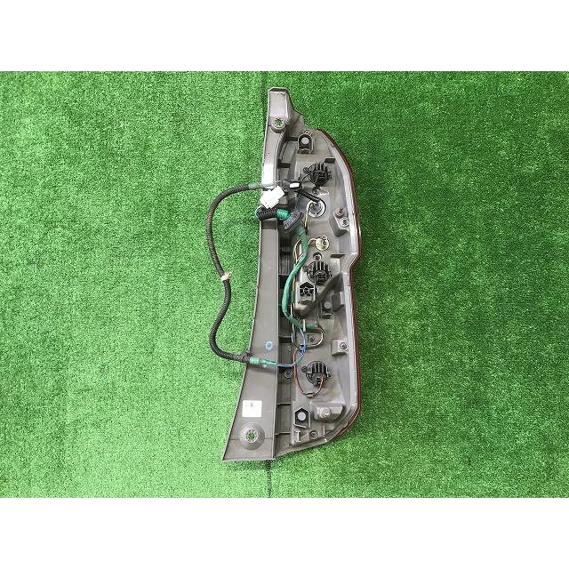 ホンダ N-BOX JF3 純正テールランプ 左右セット NBOX JF3 純正テール左右セット - メルカリ