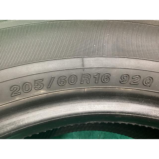 イエローハット（YellowHat） BP02 205/60R16 2023年製 冬タイヤ