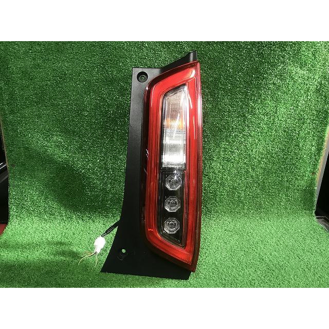 N-WGN エヌワゴン JH4 LEDテールランプ テールライト 右 スタンレー 