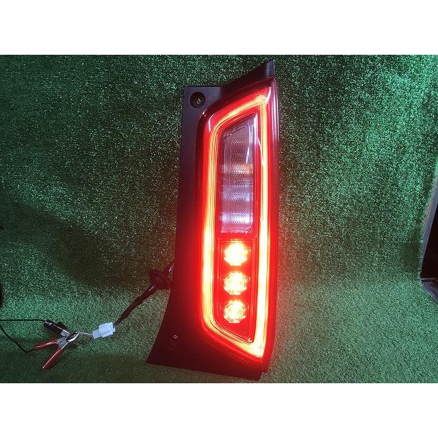 N-WGN エヌワゴン JH4 LEDテールランプ テールライト 右 スタンレー