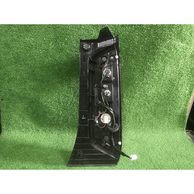 N-WGN JH4 ホンダスタンレー 右テールランプ　テールライト　W4841 N-WGN エヌワゴン JH4 LEDテールランプ テールライト 左 スタンレー
