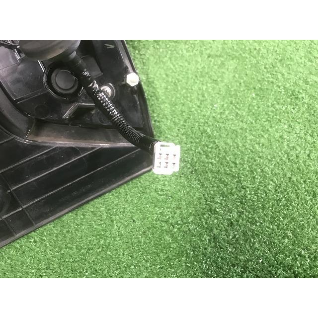 N-WGN JH4 ホンダスタンレー 右テールランプ　テールライト　W4841 N-WGN/NWGN N-ワゴン/Nワゴン/エヌワゴン/JH3/JH4 純正 右