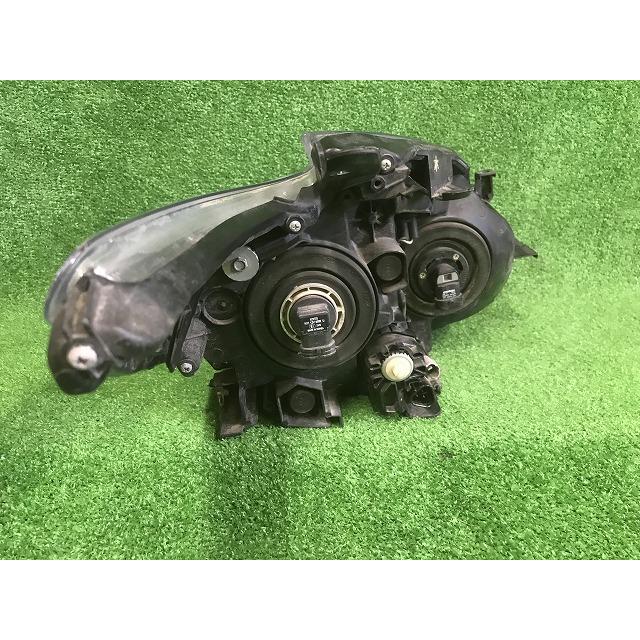 プリウス ZVW30 プリウス 純正 ハロゲンヘッドランプ ヘッドライト左