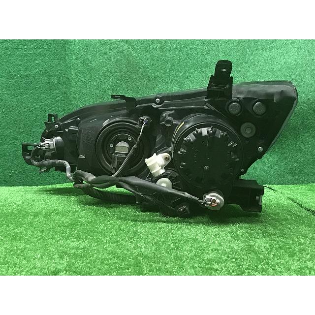 トヨタ（TOYOTA） ZGE20W ウィッシュ 純正 HIDヘッドランプ ヘッド
