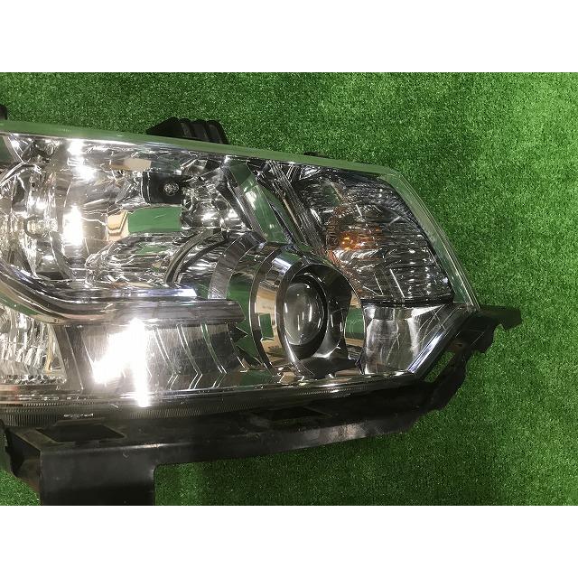 デリカD5ヘッドランプ右 三菱（MITSUBISHI） CV5W デリカD:5 純正 HIDヘッドランプ ヘッド
