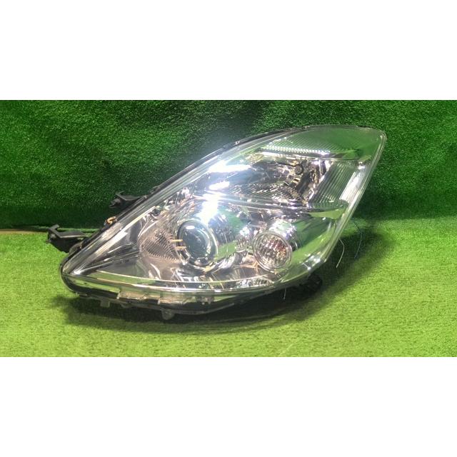 アイシス DBA-ZGM15W 左 ヘッドライト ヘッドランプ # 202 コイト 44