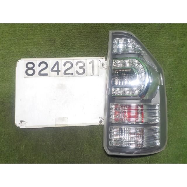 ヴォクシー DBA-ZRR75W 右 テールランプ テールレンズ # 3R9 イチコ 28 