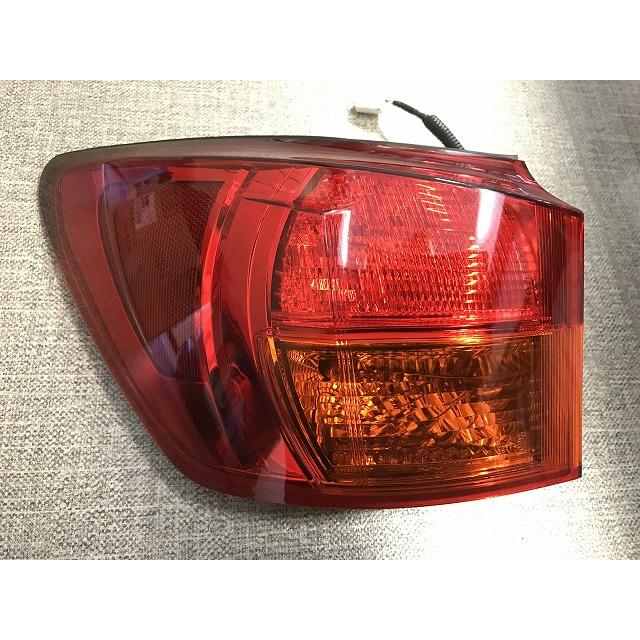 レクサスISテール 純正 レクサス（LEXUS） IS GSE20 テールランプ 左 a-1686 YS8 : Itami Web