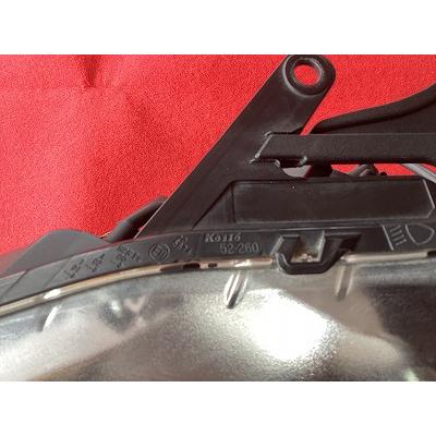 NCP145 スペイド ハロゲンヘッドライト左 52-260 a-2595 YS19 SD