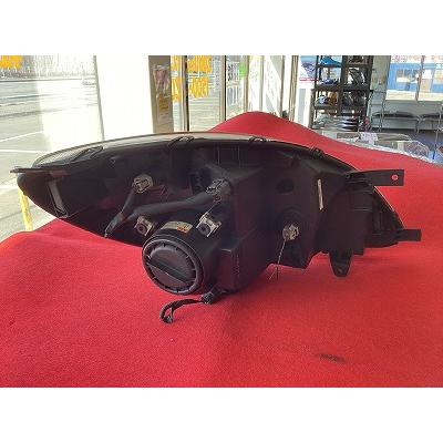 MB15S デリカD:2 HID ヘッドランプ ヘッドライト 左 LE10G6223 a-2660