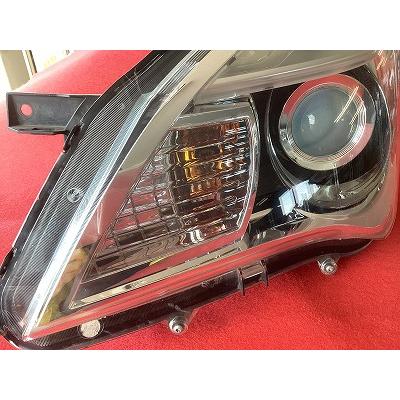 スズキ HID ヘッドライト 左右 35100-54M MB15S デリカD:2 MB15S デリカD:2 HID ヘッドランプ ヘッドライト 左 LE10G6223 a-2660