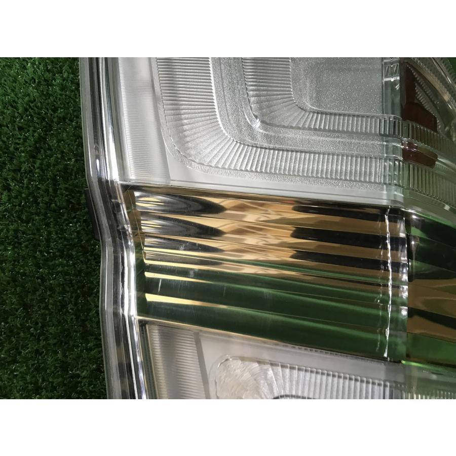 RK6 ステップワゴンスパーダ 純正テールランプ左 STANLEY P8896 RK6 ステップワゴンスパーダ 純正テールランプ左 STANLEY P8896