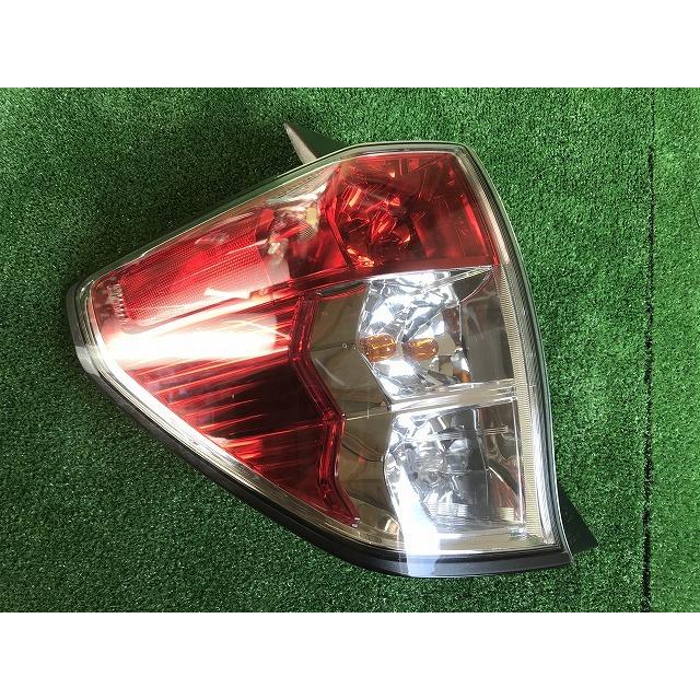 フォレスター SH5 左テールランプ テールライト 220-20046 a-821 YS6