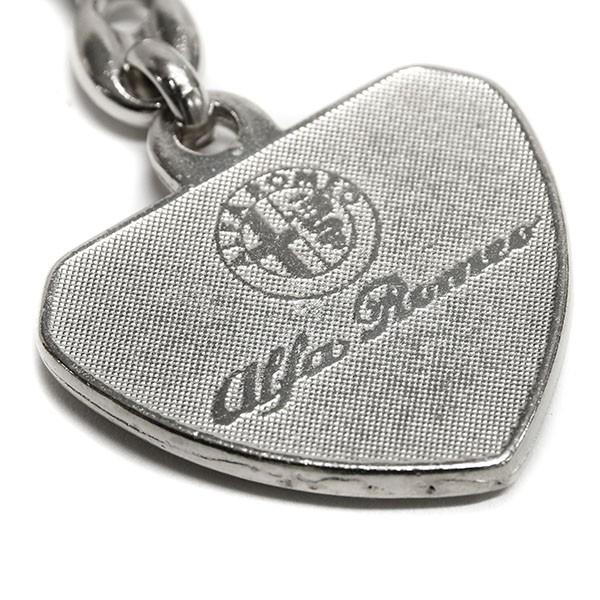 アルファロメオ フロントグリルキーリング　100 | アルファロメオ | 05