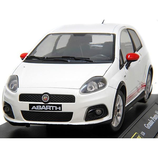 1/24 ミニカー　アバルト純正abarthGRANDE PUNTO アバルト（ABARTH） 1/24 アバルト純正GRANDE PUNTO アバルト
