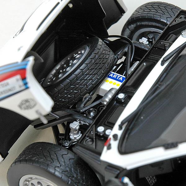 ランチア 1/18 ランチア037 RALLY Tour de Corse 1984 No.5ミニチュア