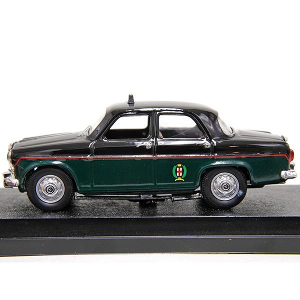 アルファロメオ 1/43 GIULIETTAミラノタクシーミニチュアモデル