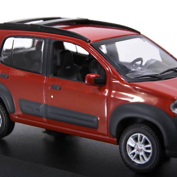 FIAT（フィアット） 1/43 UNO WAY 2010ミニチュアモデル 13716