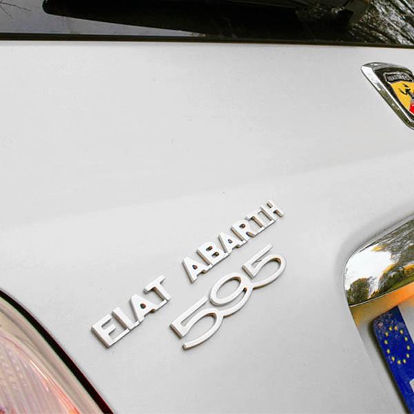 アバルト アバルト純正 595 50th Anniversaryリア用ロゴエンブレム 